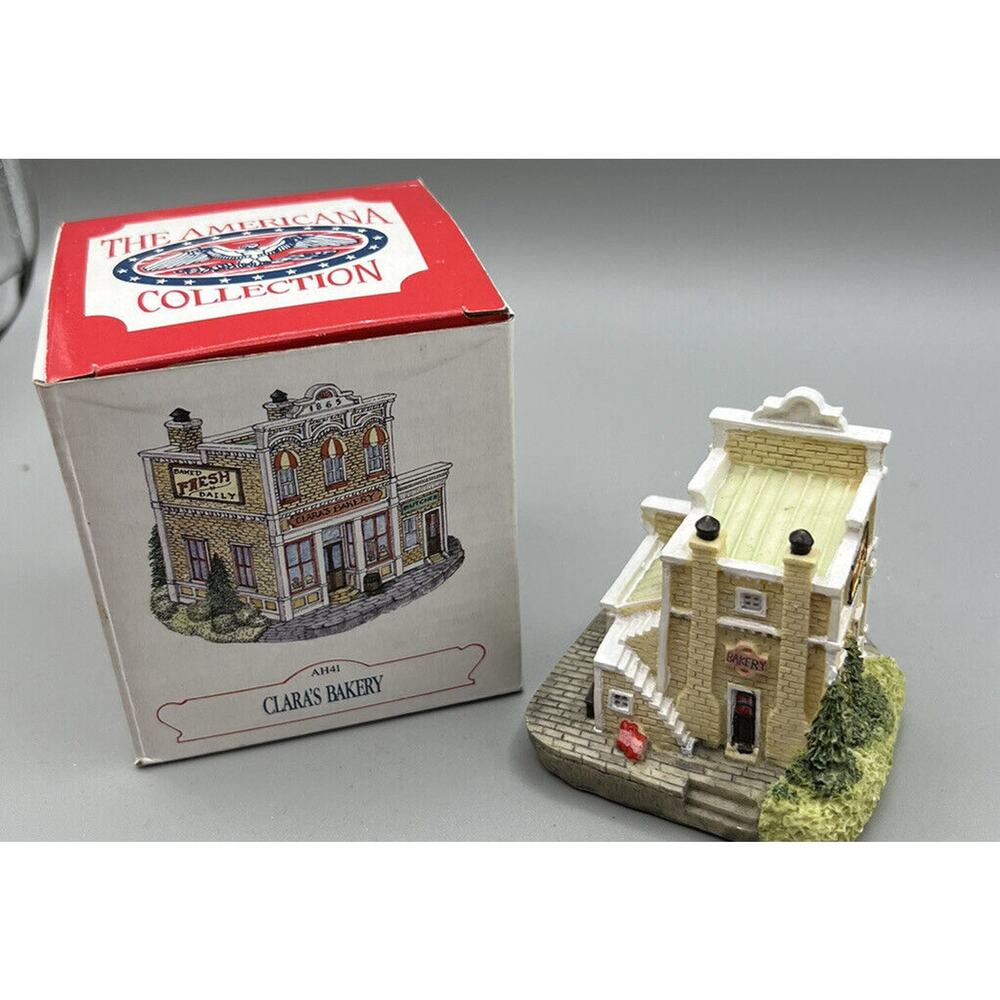 Village Americana #AH41 Collection Liberty Falls Clara's Bakery